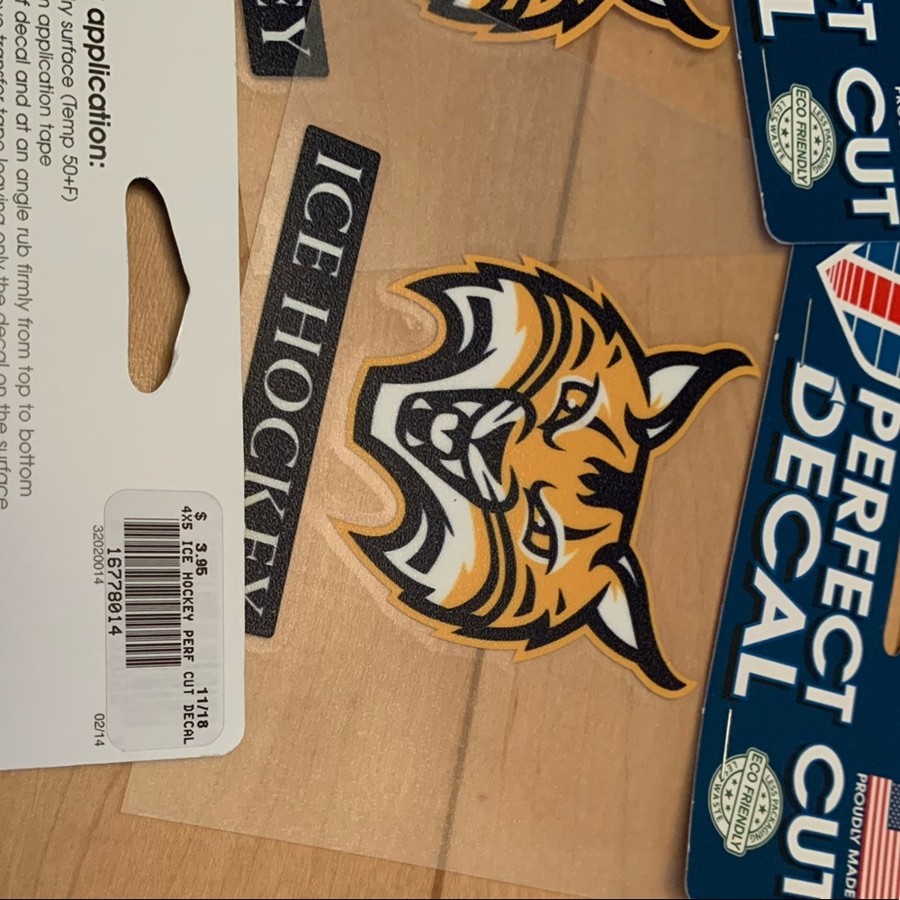 Quinnipiac Bobcat Hockey Decals / Keychain - Picture 3 of 3